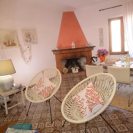 Apartment Old Town Secret Garden Alghero